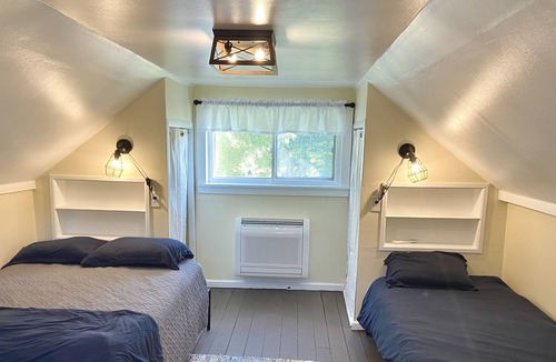 Town of Burns House | Creekside Chalet on Canasarega