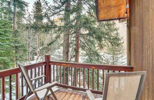 Downieville-Lawson-Dumont Cabin | Creekside Colorado Getaway: Hike, Explore + Unwind