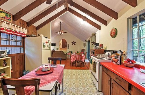 Candler Cottage | Creekside Cottage: Blue Ridge Mountain Escape!