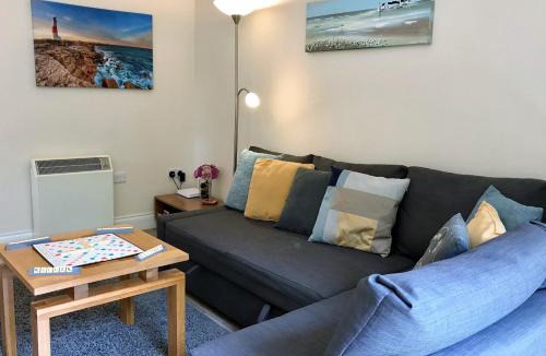 Ryde House | Creekside Cottage