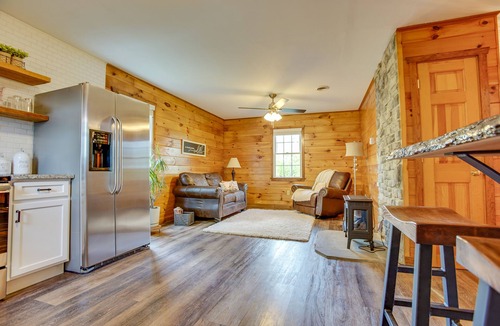 Mount Aetna Cottage | Creekside Cottage | Romantic Waterfront Escape w/HOT TUB!