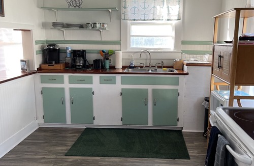 Gloucester Cottage | Creekside Cottage