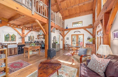 Hot Springs Cottage | Creekside Fairytale Cottage-Hot Tub-Cozy Fireplace