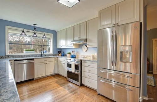 Woods Creek Other | Creekside Farm Escape -Monroe