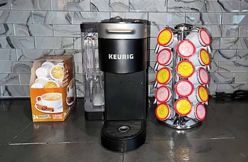 Town of Throop House | Creekside Hideaway 4 Bedroom House