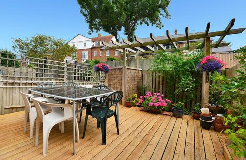 Faversham Bed & Breakfast | Creekside Landings