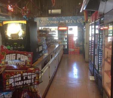 Kelseyville Hotel | Creekside Lodge