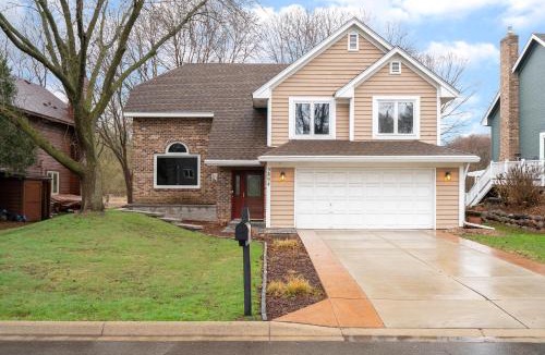 Minnetonka House | Creekside Lodge