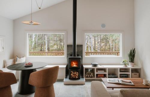 Cochecton House | Creekside Modern Cabin Sauna Hot Tub Niksen Den