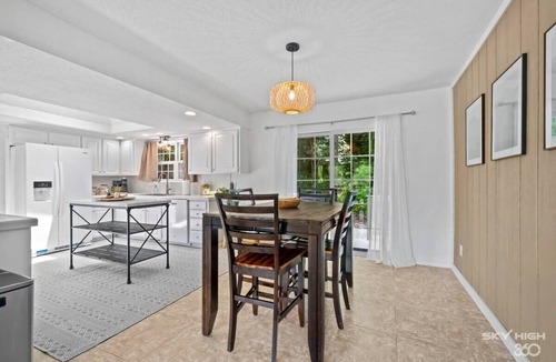 Rogers Cottage | Creekside Oasis w/Pool & Hot Tub near Beaver Lake
