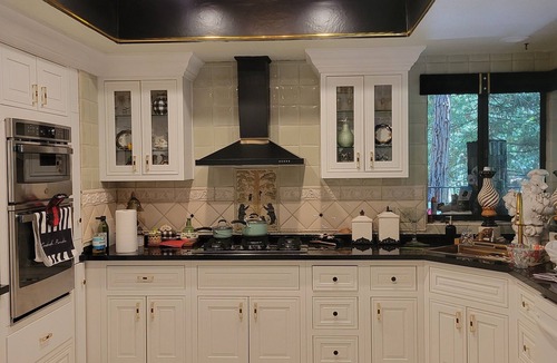 Alta Sierra House | Creekside Paradise. Luxury & comfort on private forest/parklike grounds