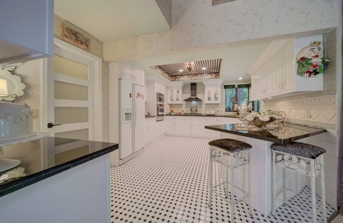 Alta Sierra House | Creekside Paradise. Luxury & comfort on private forest/parklike grounds