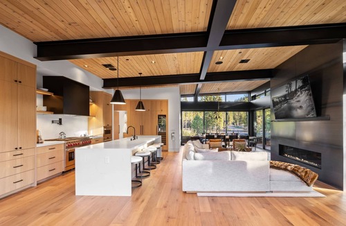 Olympic Valley House | Creekside Retreat with Hot Tub & 3min to Slopes