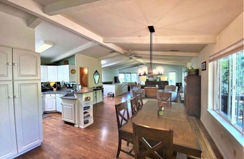 Hermosa House | Creekside Retreat with Yard, Close to Downtown and Ski, Dog Friendly