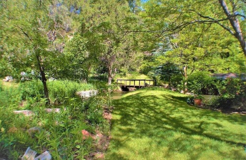 Hermosa House | Creekside Retreat with Yard, Close to Downtown and Ski, Dog Friendly