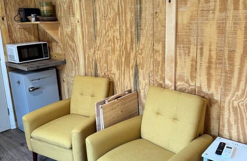 Elkton Apartment | Creekside Villa 1 bedroom