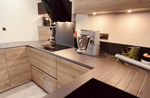 Cremieu House | Crémieu, calm and relaxation, 2 steps from the center.