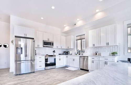 Quincy House | Crescent Bar 4bed 3bath House in a private community w POOL