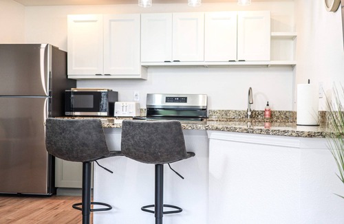 Quincy Condo | Crescent Bar Condo