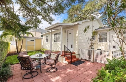 Crescent Heights Apartment | Crescent Heights Cottage - Fully stocked - short or long term extended stays!