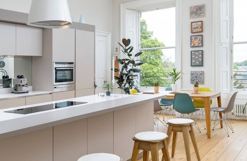 Bonnington House | Crescent House