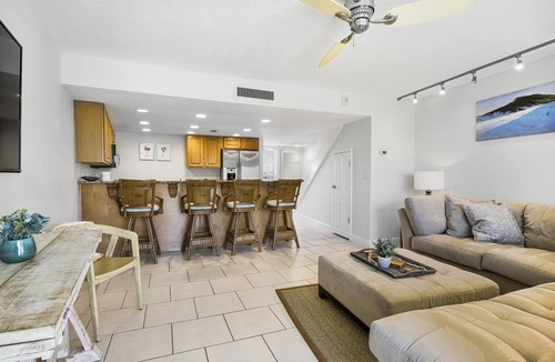 Crescent Beach Condo | Crescent Sandpiper 214 OCEANFRONT -Oceanside pool Crescent Beach St Augustine