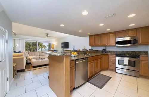 Crescent Beach Condo | Crescent Sandpiper 214 OCEANFRONT -Oceanside pool Crescent Beach St Augustine