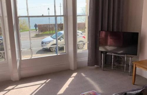 Muston House | Crescent View - Panoramic sea views