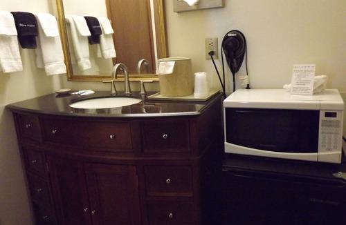Williamsburg Hotel | Crest Country Inn