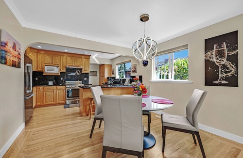 Castro Valley House | Crest retreat home