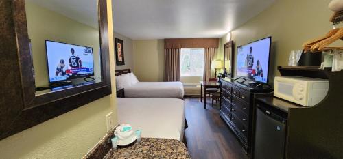 Packwood Hotel | Crest Trail Lodge