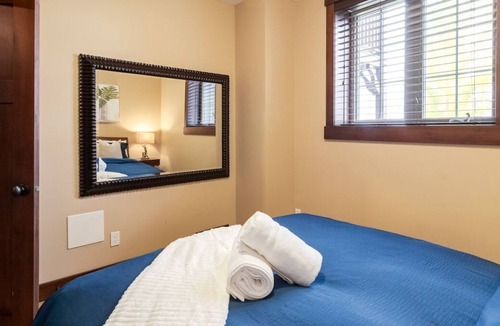 Calgary Apartment | "Crestridge" 2bdrm lower suite w/pool table!