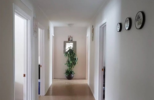 Chapleau House | Crestview Guest House - Crestview House - Deluxe Room B14