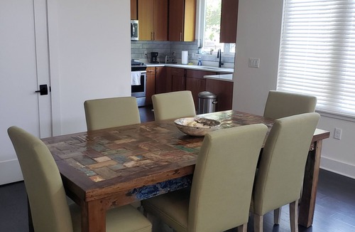 Crestview House | Crestview Townhome - 10 mins from The Domain, 10 mins from Downtown