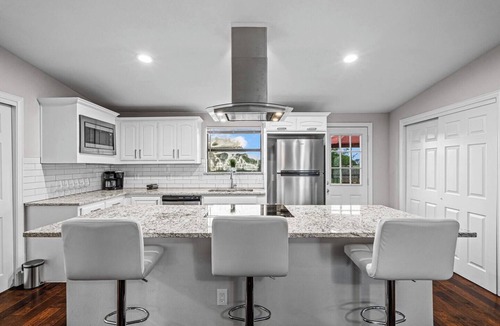 Wylie House | Crew-Friendly | 1-Level · Huge Yard · Big Parking