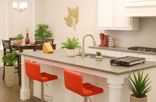 Rockwall House | Crew Housing | Long Stay | Games & Putting Green