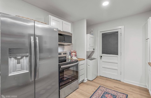 Shreveport House | Crew Quaters Sleeps 13