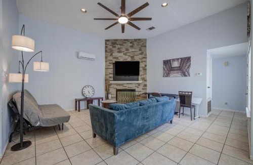 Round Rock House | Crew Suite 4B2b in Round Rock