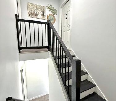 Crewe Apartment | Crewe Corner Apartment C
