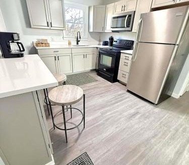 Crewe Apartment | Crewe Corner Apartment C