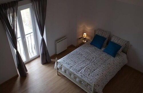 Crezilles House | Crezilles Hôtes