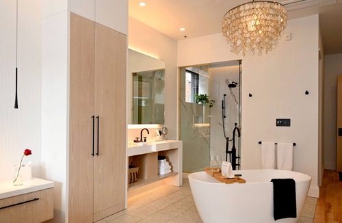 Prince Edward Hotel | Cribs on Main