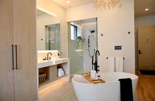 Prince Edward Hotel | Cribs on Main