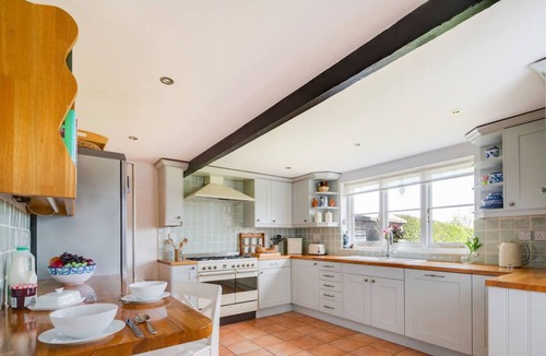 Robertsbridge House | Cricket Cottage in Robertsbridge