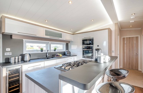 Dumfries Ski Chalet | Criffel Hilltop Lodge