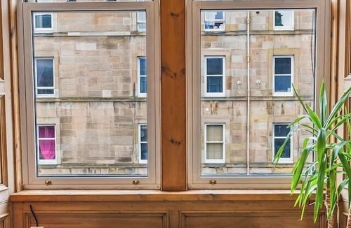 Leith Apartment | Crighton Pl Coorie, Crighton Place Coorie