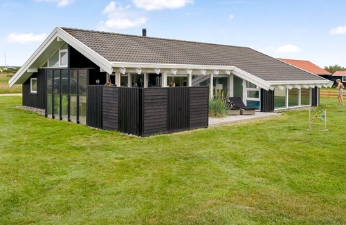 Lokken House | "Crista" - 500m from the sea by Interhome