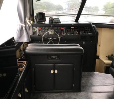 Seurre Boat Rental | Cristal