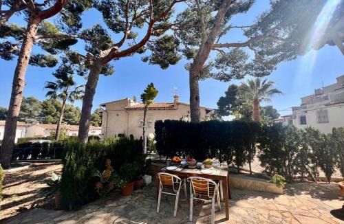 Pinar del Advocat House | Cristina by Sun & Sea Homes