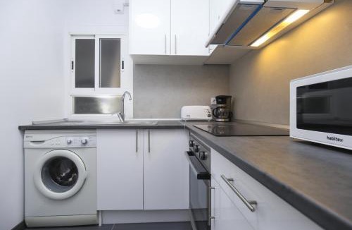 La Pineda Apartment | Cristobal Planet Apartment